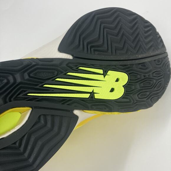 New Balance Two WXY v4 Mens Size 10 Basketball Shoes Lemon Lime NEW BB2WYRT4 main image 4